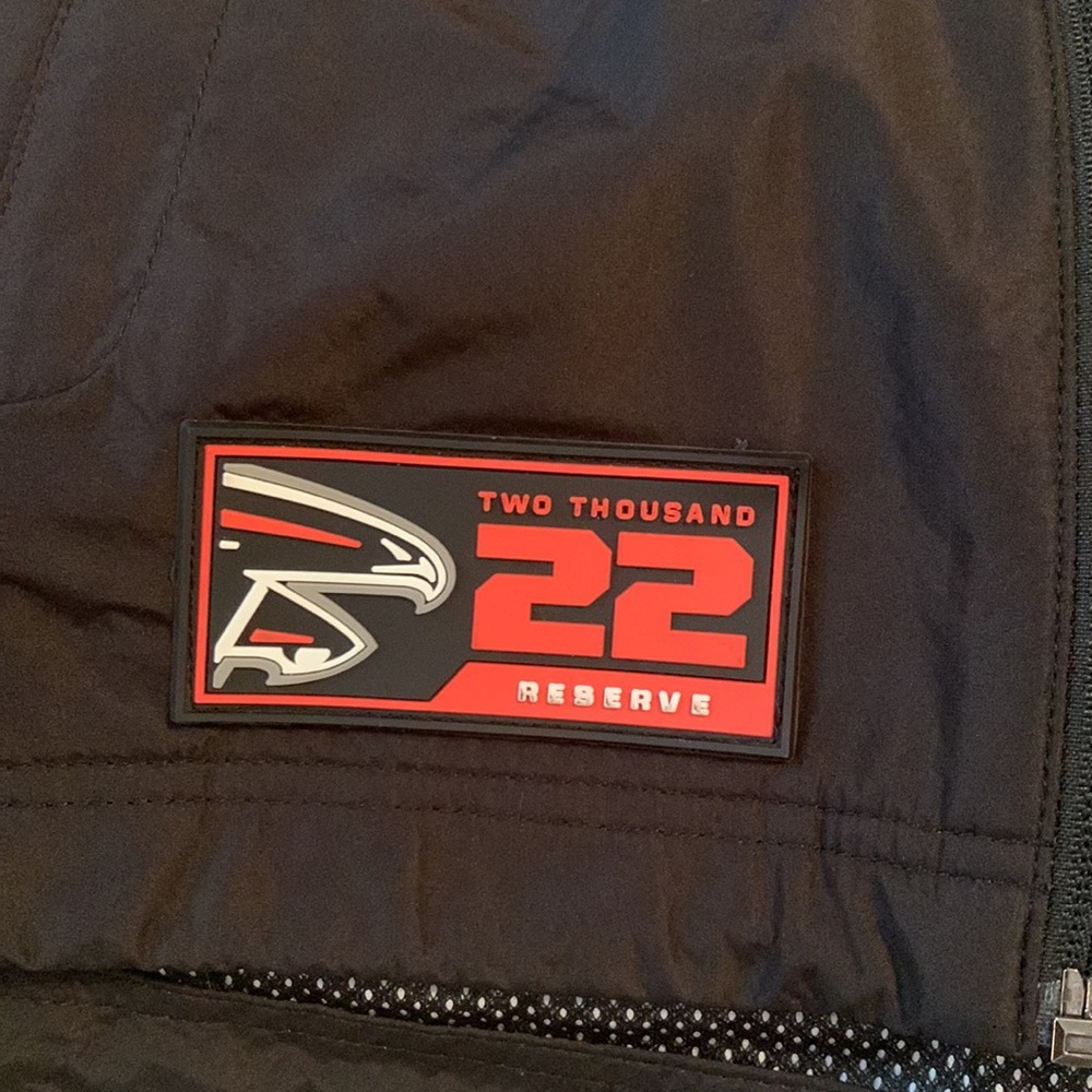 Atlanta Falcons NFL Members Exclusive Women’s Rain Jacket Size S/M NWOT - Picture 5 of 10